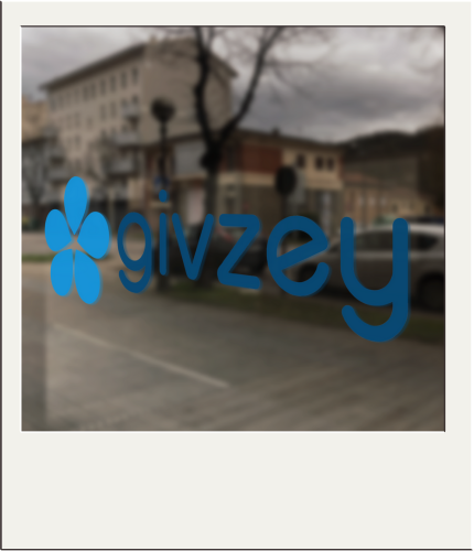 Givzey window reflection Givzey window reflection